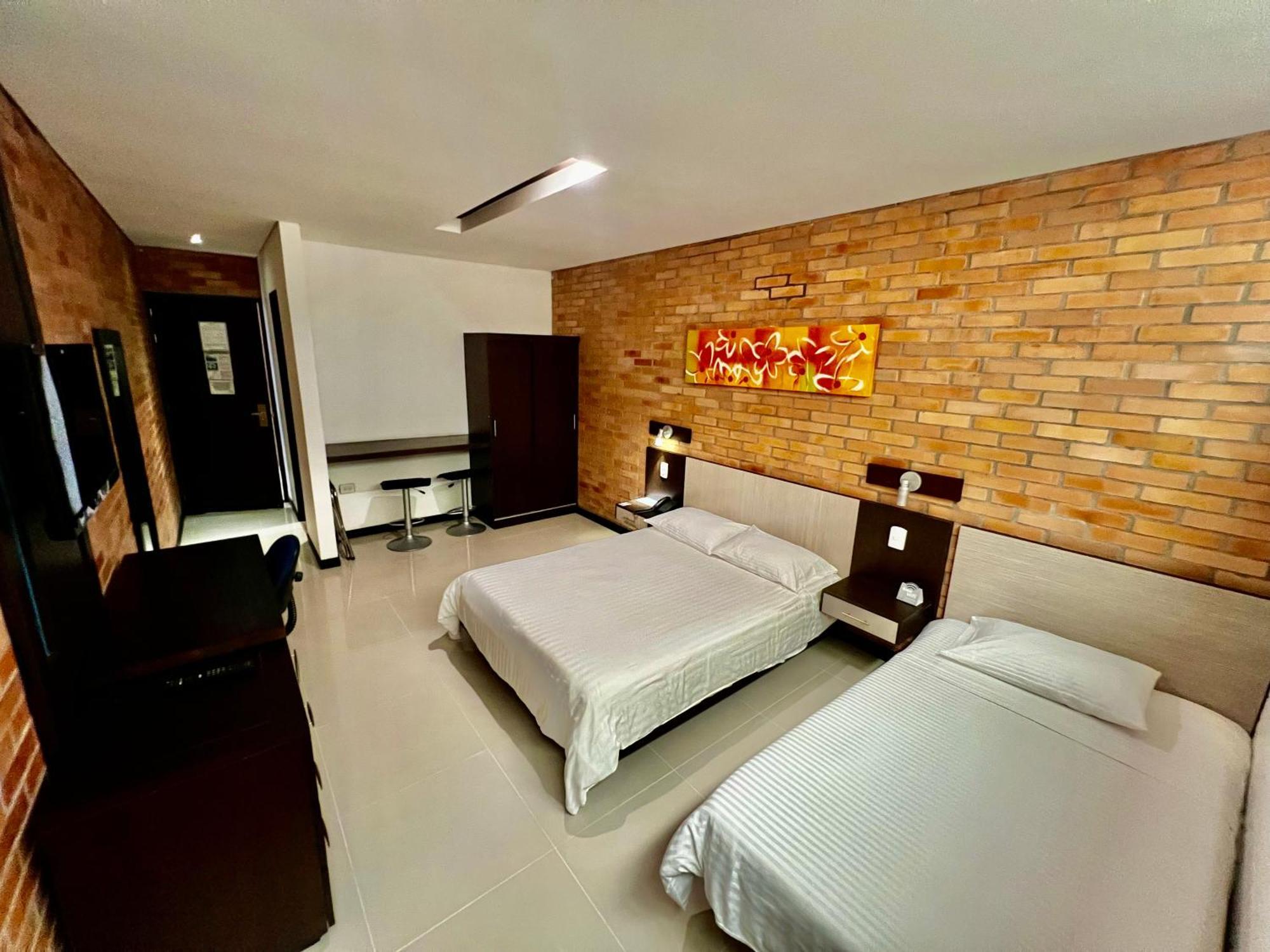 Hotel Toscana Oriente 里奥内格罗 外观 照片